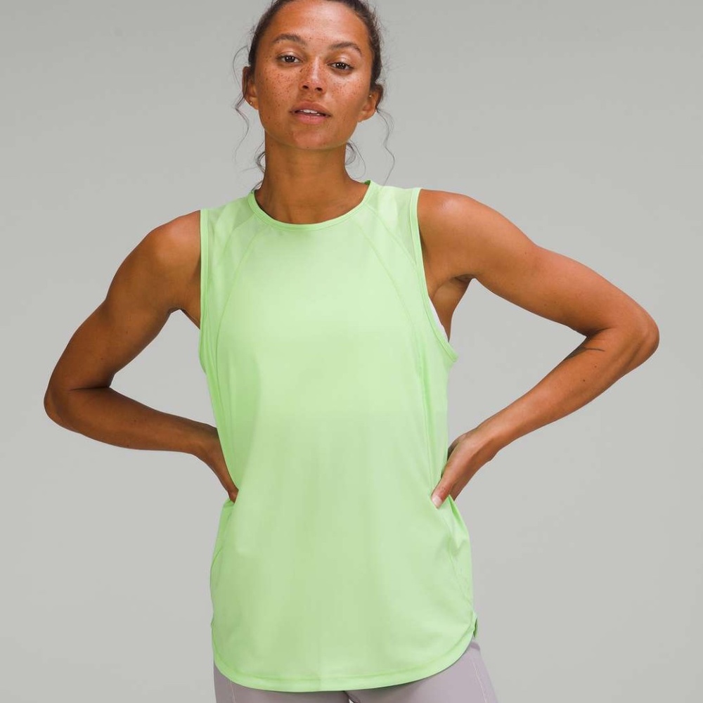 Like New Lululemon Sculpt Tank Top Scream Green Light Size 6